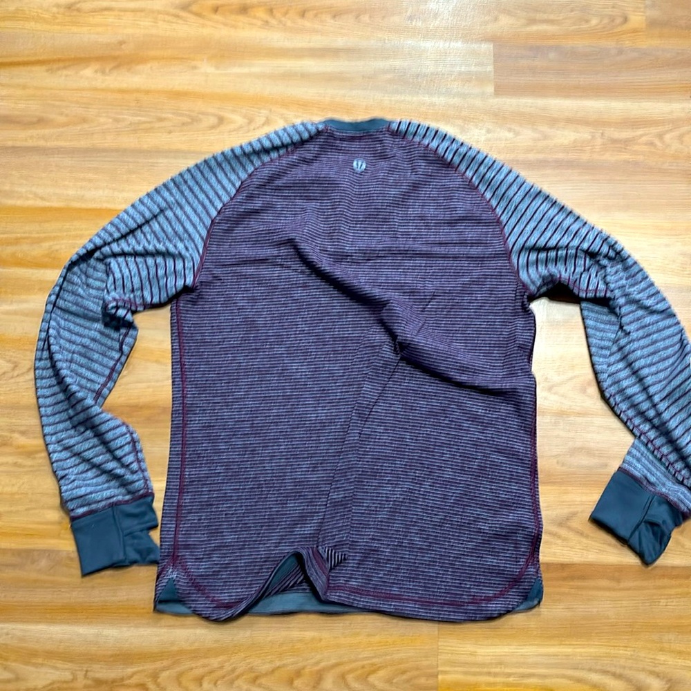 Lg lululemon long sleeve